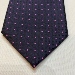 Hudson Room Men's Navy with  Pink Polka Dot Neck Tie